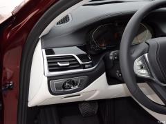 Рестайлинг 740Li xDrive Huacai Custom Limited Edition 2019 года 2019 facelift 740Li xDrive Huacai customized limited edition Фото 9 из 89