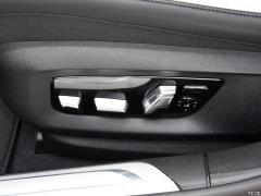 Рестайлинг 740Li xDrive Huacai Custom Limited Edition 2019 года 2019 facelift 740Li xDrive Huacai customized limited edition Фото 41 из 89