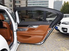 Обновленный спортивный костюм 750Li xDrive V8 M 2019 года 2019 facelifted 750Li xDrive V8 M sports suit Фото 502 из 540