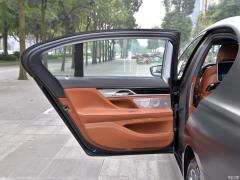 Обновленный спортивный костюм 750Li xDrive V8 M 2019 года 2019 facelifted 750Li xDrive V8 M sports suit Фото 394 из 540