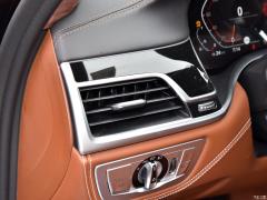 Модельный фейслифтинг модели 740Li xDrive 2019 года выпуска люкс 2019 facelifted 740Li xDrive executive luxury package Фото 65 из 540