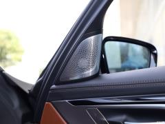 Обновленный спортивный костюм 740Li xDrive Executive M 2019 года 2019 facelifted 740Li xDrive executive M sports suit Фото 270 из 540