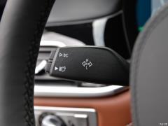 Обновленный спортивный костюм 750Li xDrive V8 M 2019 года 2019 facelifted 750Li xDrive V8 M sports suit Фото 117 из 540