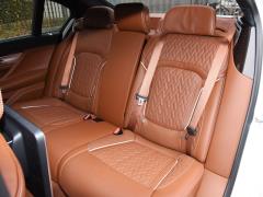 Обновленный спортивный костюм 750Li xDrive V8 M 2019 года 2019 facelifted 750Li xDrive V8 M sports suit Фото 475 из 540
