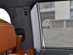Обновленный спортивный костюм 750Li xDrive V8 M 2019 года 2019 facelifted 750Li xDrive V8 M sports suit Фото 447 из 540