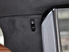 Обновленный спортивный костюм 750Li xDrive V8 M 2019 года 2019 facelifted 750Li xDrive V8 M sports suit Фото 446 из 540