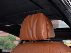 Обновленный спортивный костюм 750Li xDrive V8 M 2019 года 2019 facelifted 750Li xDrive V8 M sports suit Фото 386 из 540