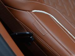Обновленный спортивный костюм 750Li xDrive V8 M 2019 года 2019 facelifted 750Li xDrive V8 M sports suit Фото 426 из 540