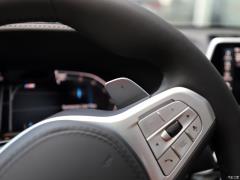 Обновленный спортивный костюм 740Li xDrive Executive M 2019 года 2019 facelifted 740Li xDrive executive M sports suit Фото 24 из 540
