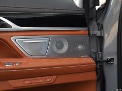 Обновленный спортивный костюм 740Li xDrive Executive M 2019 года 2019 facelifted 740Li xDrive executive M sports suit Фото 239 из 540
