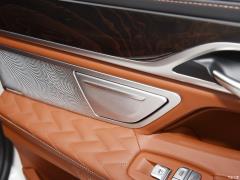 Обновленный спортивный костюм 750Li xDrive V8 M 2019 года 2019 facelifted 750Li xDrive V8 M sports suit Фото 505 из 540