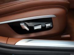 Обновленный спортивный костюм 740Li xDrive Executive M 2019 года 2019 facelifted 740Li xDrive executive M sports suit Фото 263 из 540