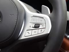 Обновленный спортивный костюм 750Li xDrive V8 M 2019 года 2019 facelifted 750Li xDrive V8 M sports suit Фото 179 из 540