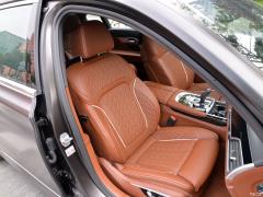 Обновленный спортивный костюм 750Li xDrive V8 M 2019 года 2019 facelifted 750Li xDrive V8 M sports suit Фото 422 из 540