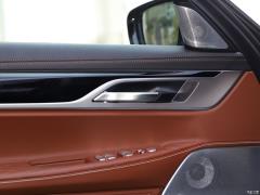 Обновленный спортивный костюм 740Li xDrive Executive M 2019 года 2019 facelifted 740Li xDrive executive M sports suit Фото 219 из 540