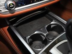 Обновленный спортивный костюм 740Li xDrive Executive M 2019 года 2019 facelifted 740Li xDrive executive M sports suit Фото 51 из 540