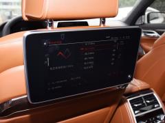 Обновленный спортивный костюм 750Li xDrive V8 M 2019 года 2019 facelifted 750Li xDrive V8 M sports suit Фото 488 из 540