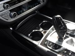 Обновленный спортивный костюм 730Li M 2019 года 2019 facelifted 730Li M sports suit Фото 16 из 45
