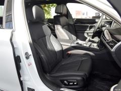 Обновленный спортивный костюм 730Li M 2019 года 2019 facelifted 730Li M sports suit Фото 37 из 45