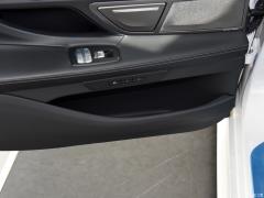Обновленный спортивный костюм 730Li M 2019 года 2019 facelifted 730Li M sports suit Фото 32 из 45