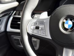 Обновленный спортивный костюм 730Li M 2019 года 2019 facelifted 730Li M sports suit Фото 6 из 45