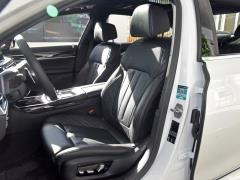 Обновленный спортивный костюм 730Li M 2019 года 2019 facelifted 730Li M sports suit Фото 21 из 45