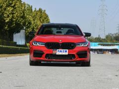 Фото BMW M5 (F90)