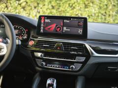 Фото BMW M5 (F90)