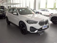 2021 модельный фейслифтинг sDrive20Li фотомодель 2021 model facelift sDrive20Li fashion model Фото 10 из 261