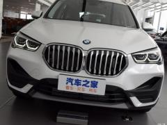 2021 модельный фейслифтинг sDrive20Li фотомодель 2021 model facelift sDrive20Li fashion model Фото 87 из 261