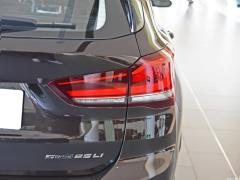 2021 модельный фейслифтинг sDrive25Li ведущая модель 2021 model facelift sDrive25Li leading model Фото 64 из 142