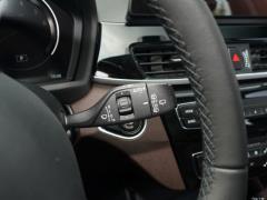 Модель 2021 sDrive20Li 2021 sDrive20Li fashion model Фото 285 из 716