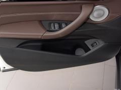 2021 модельный фейслифтинг sDrive20Li фотомодель 2021 model facelift sDrive20Li fashion model Фото 358 из 716