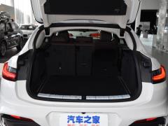 Спортивный костюм 2021 xDrive 25i M 2021 xDrive 25i M sports suit Фото 148 из 215