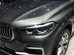 Комплект дизайна 2021 xDrive30i X 2021 xDrive30i X design kit Фото 82 из 107