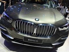 Комплект дизайна 2021 xDrive30i X 2021 xDrive30i X design kit Фото 72 из 107