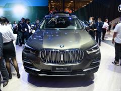 Комплект дизайна 2021 xDrive30i X 2021 xDrive30i X design kit Фото 9 из 107