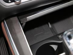 Спортивный костюм 2021 xDrive40i M 2021 xDrive40i M sports suit Фото 82 из 195