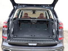 Спортивный костюм 2021 xDrive40i M 2021 xDrive40i M sports suit Фото 194 из 195