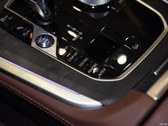 Комплект дизайна 2021 xDrive30i X 2021 xDrive30i X design kit Фото 38 из 195