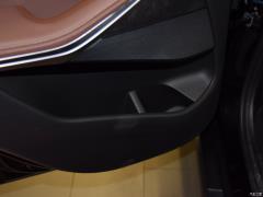 Комплект дизайна 2021 xDrive30i X 2021 xDrive30i X design kit Фото 109 из 195