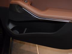 Комплект дизайна 2021 xDrive30i X 2021 xDrive30i X design kit Фото 124 из 195