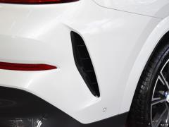 Спортивный костюм 2021 xDrive30i M 2021 xDrive30i M sports suit Фото 39 из 40