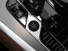 Спортивный костюм 2021 xDrive30i M 2021 xDrive30i M sports suit Фото 35 из 193