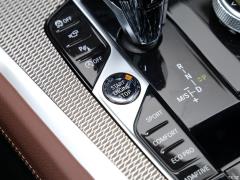 Спортивный костюм 2021 xDrive40i M 2021 xDrive40i M sports suit Фото 80 из 193