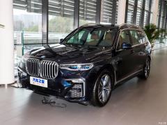 Эксклюзивный спортивный костюм M 2021 xDrive40i 2021 xDrive40i exclusive M sports suit Фото 1 из 57