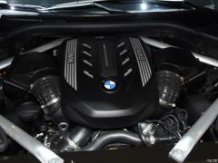 Коллекция xDrive M50i Faye 2020 года 2020 xDrive M50i Faye Collection Edition Фото 10 из 50