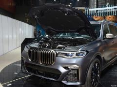 Коллекция xDrive M50i Faye 2020 года 2020 xDrive M50i Faye Collection Edition Фото 7 из 50