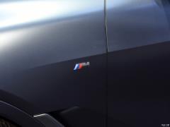 Коллекция xDrive M50i Faye 2020 года 2020 xDrive M50i Faye Collection Edition Фото 32 из 50