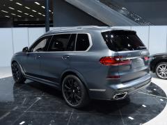 Коллекция xDrive M50i Faye 2020 года 2020 xDrive M50i Faye Collection Edition Фото 4 из 50